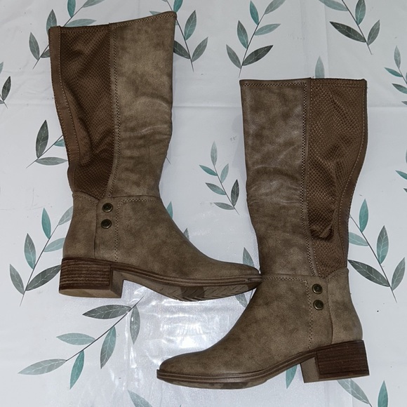 Madelyn Tall Boot - Picture 6 of 9